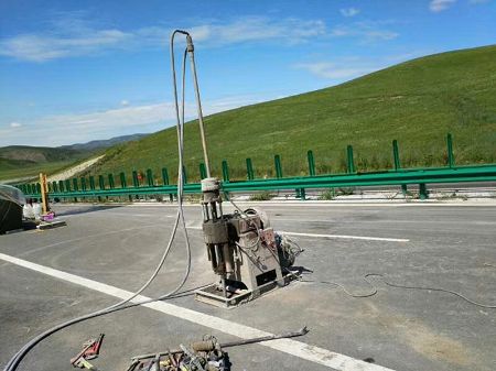 太子河公路地基基础注浆加固